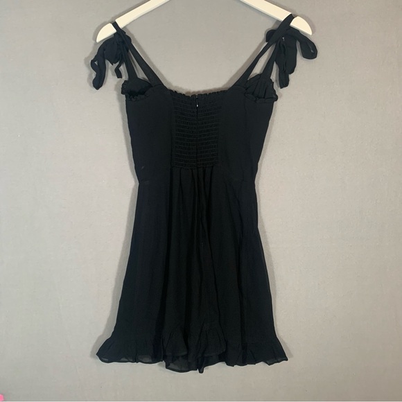 Reformation Black Ruffle Mini Christine Dress Ladies Sz 4 - Picture 3 of 5